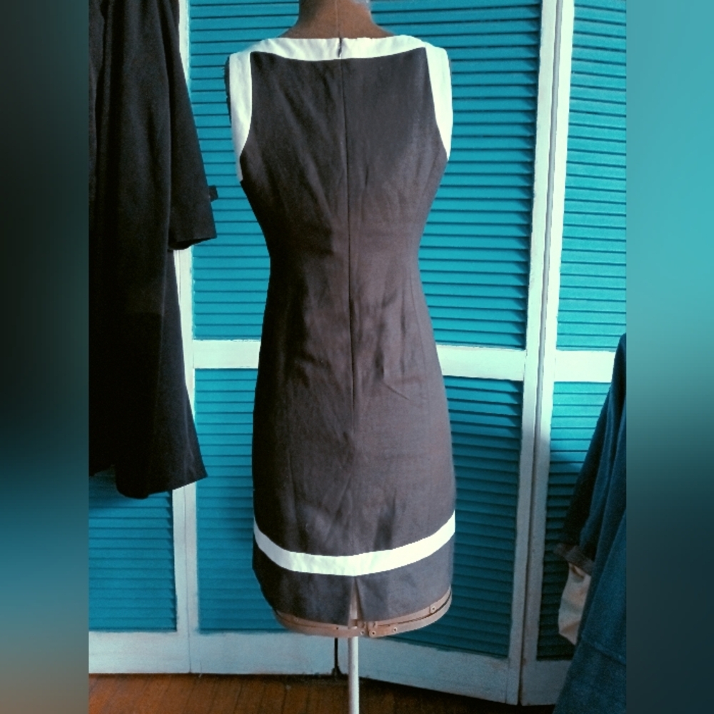 Jones NY Elegant Black and White Sleeveless Dress Petite 2P